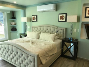 Ocean Frontage Two Bedroom Family compound with Full Kitchen